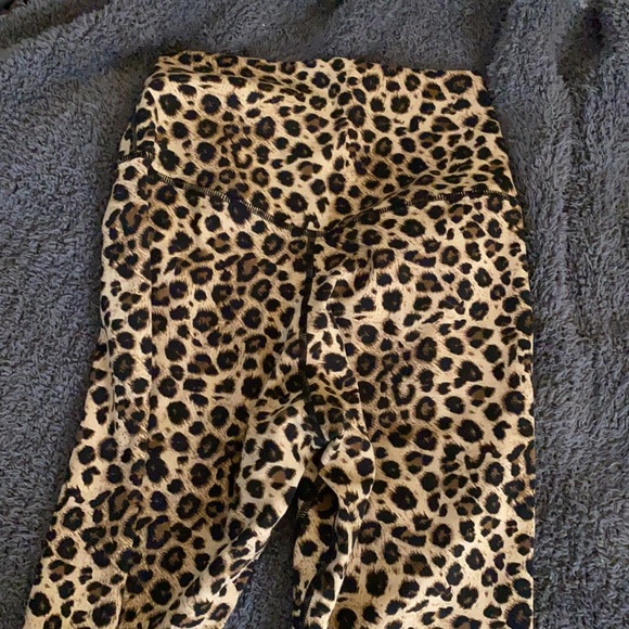 Colorful Koala leopard print leggings - Picture 2 of 2